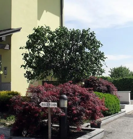 Hotel Isotta Veruno